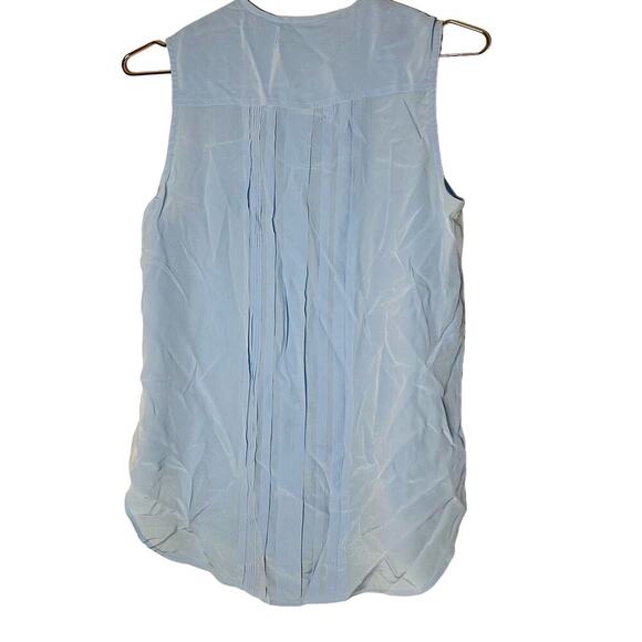 EQUIPMENT FEMME Amaury Silk Baby Blue Button Up Sleeveless Top Size Extra Small - Picture 8 of 9